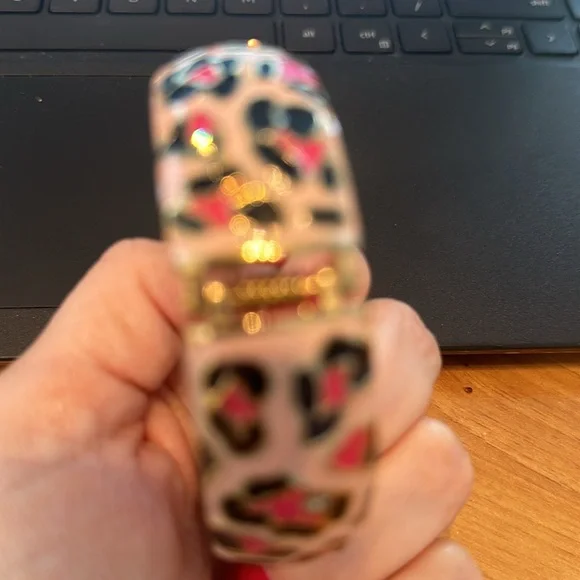 Betsy Johnson cuff - Picture 6 of 6